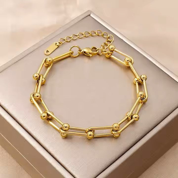 Elegant Link Charm Bracelet 18ct Gold Plated - MAJO LONDON 