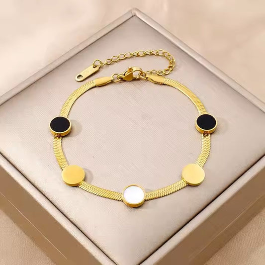 Elegant Five Circle Chain Bracelet 18ct Gold Plated - MAJO LONDON  MAJO LONDON 